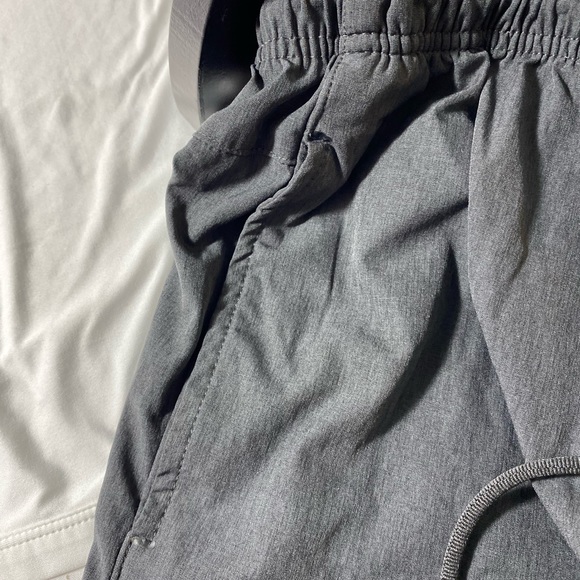 Men’s LEG3ND shorts, charcoal gray, size L - Picture 4 of 6